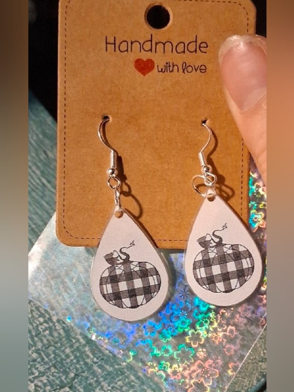 $8 Each Or Bundle 5/$20 Handmade White & Black Plaid Pumpkin Teardrop Earrings